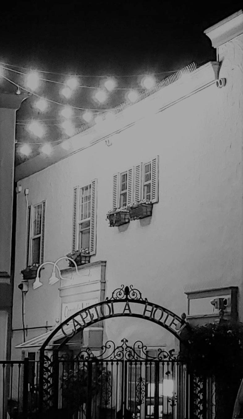 Capitola Hotel Exteriör bild